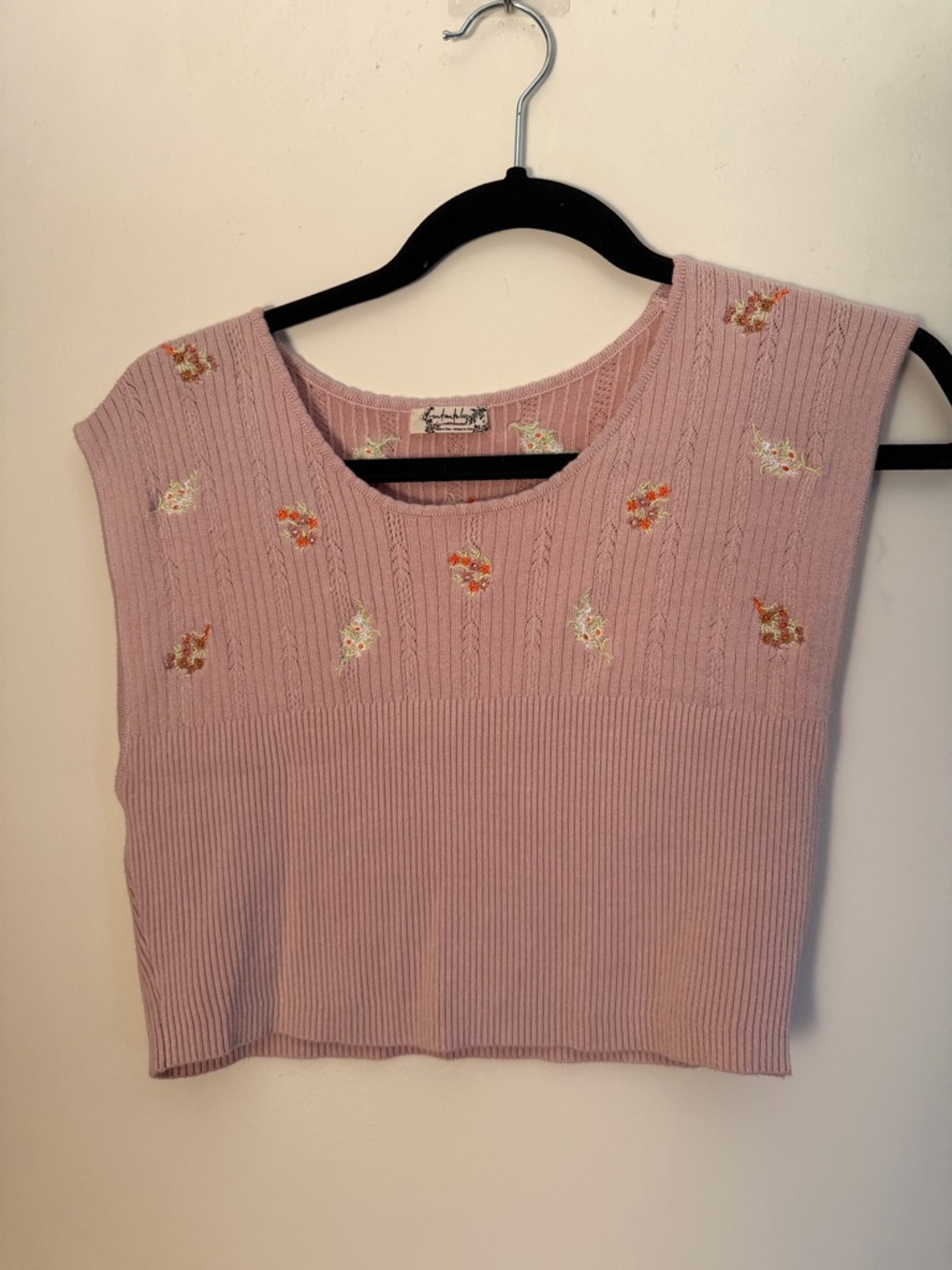 Vintage-Inspired Pink Knit Floral Tank Top